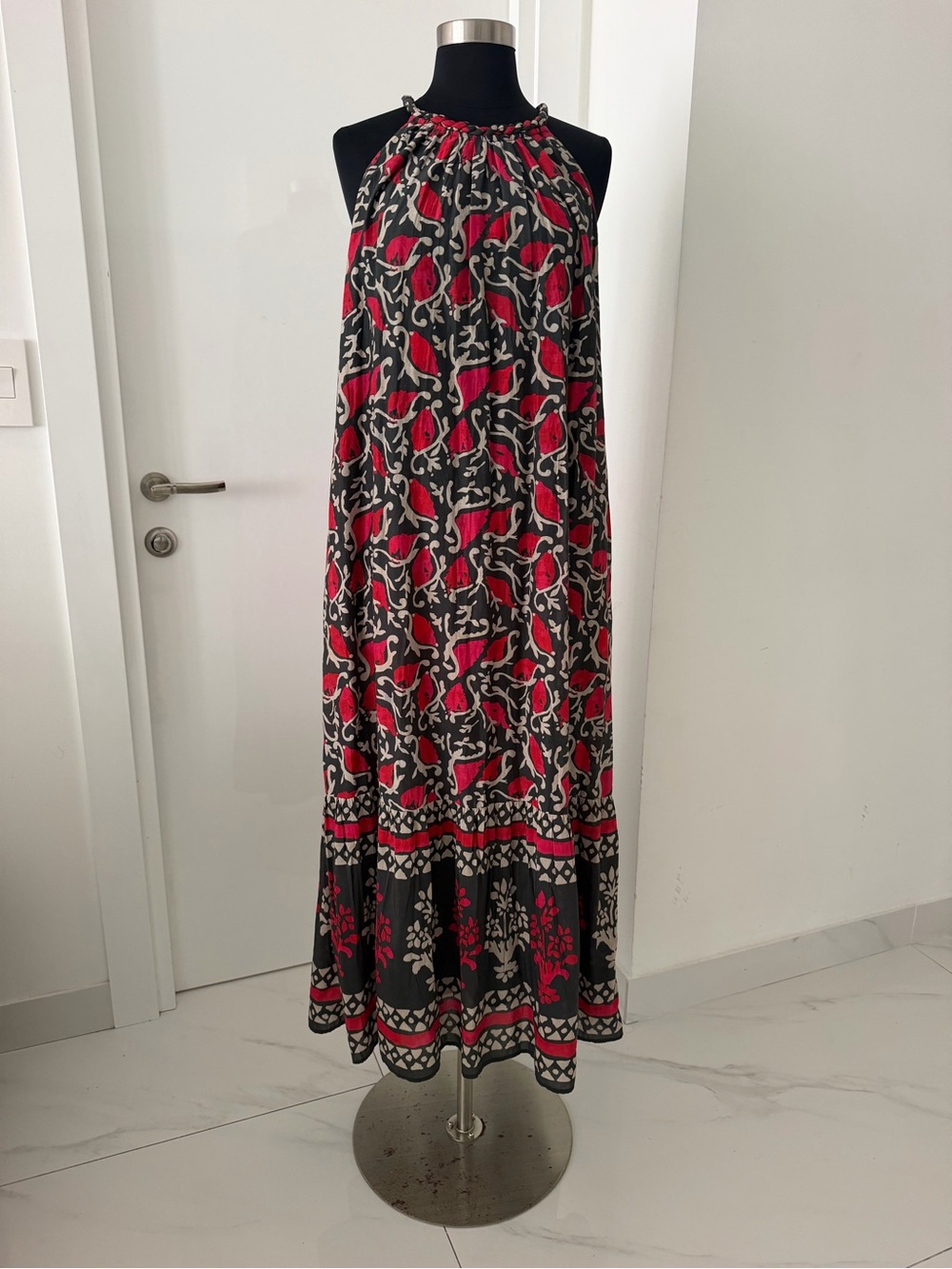 Velvet by Graham & Spencer Red and Black Halter-Style Printed Maxi Skirt